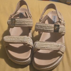Steve Madden Kids Natural Woven Strap Sandals